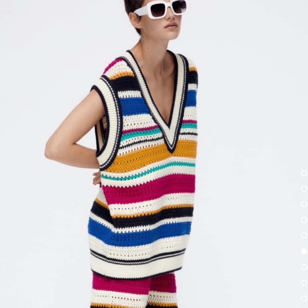Zara Multicolored Striped V-Neck Oversized Sleeveless Knit Vest, Size Large - Picture 3 of 10